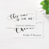 Élégante typographie noire sur les billets de bois (Bureau)