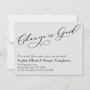 Elegante verandering is goede grijze bewegende aan notitiekaartje