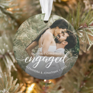 Elegante verloofde eerste kerstfoto op maat ornament