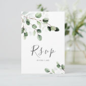 Elégante verte Eucalyptus Mariage carte RSVP (Debout devant)