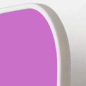 Elegante, vette, geborduurde initiaal orchidee paa pickleball paddle (Links Detail)