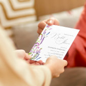 Elégante Violet Floral Bridal Shower Invitation