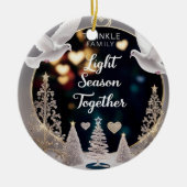 Elegante Vredesduiven Twinkelen Familie Licht Seiz Keramisch Ornament (Voorkant)