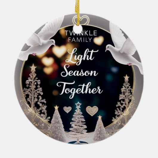 Elegante Vredesduiven Twinkelen Familie Licht Seiz Keramisch Ornament (Achterkant)