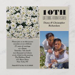 Elegante witte bloemen 10 jarig jubileum foto uitn kaart