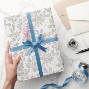 Elegante witte crème bloemige trouw cadeaupapier