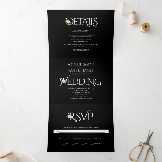 Elegante witte initialen en ampersand, rozen bruil drieluik uitnodiging (Binnen)