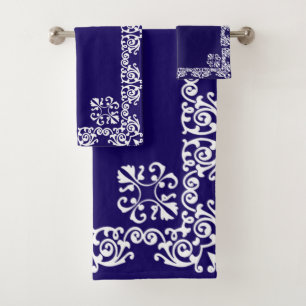 Elegante witte kant vector op marineblauw bad handdoek