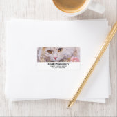 Elegante witte kat in goud en diamanten etiket (Insitu)