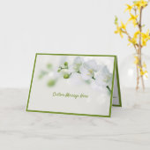 Elegante witte orchidee bloemen groene knoppen rom kaart (Gele Bloem)