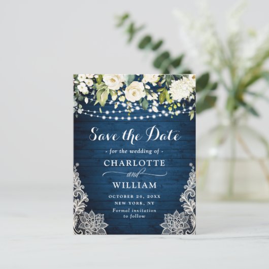 Elegante Witte Rozen Kant Bruiloft Save the Date Briefkaart (Staand voorkant)
