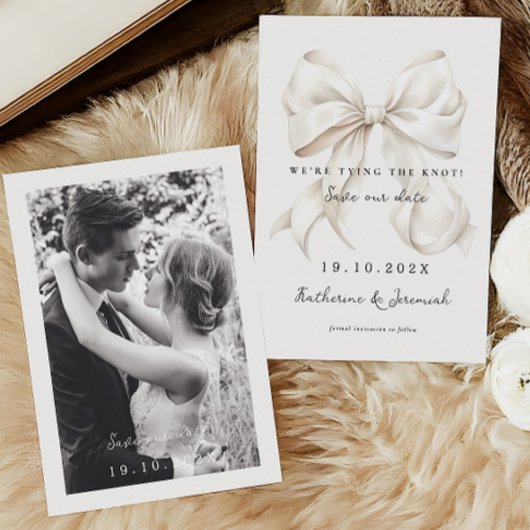 Elegante witte strik Save the Date met foto