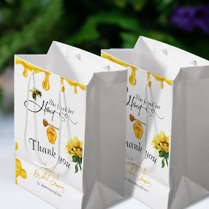 Elegante Ze Heeft Haar Honingbij Bruidsfeest Medium Cadeauzakje