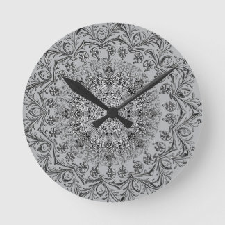 Elegante zilveren mandala patroon ronde wandklok klok