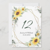 Elegante Zonnebloemen Groene Huwelijks Tafel Numme Kaart (Voorkant)
