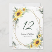 Elegante Zonnebloemen Groene Huwelijks Tafel Numme Kaart (Achterkant)