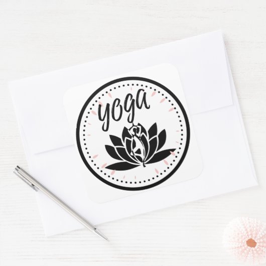 Elegante Zwart & Wit Yoga Sticker | Lotus Bloem (Envelop)