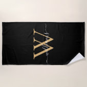 Elegante Zwarte Gouden Aangepaste Monogram Script Strandlaken (Voorkant)