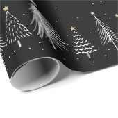 Elegante Zwarte Winter Kerstmis Dennenbomen Patroo Cadeaupapier (Rol Hoek)