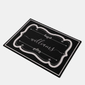 Elegante Zwarte Witte Aangepaste Versierde Script  Deurmat (Schuin)