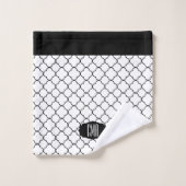Élégants Motifs de Quatrefoil noir et blanc (Gant de toilette)