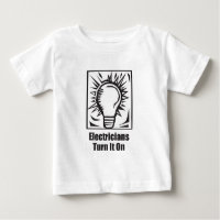 Elektrici zetten het aan