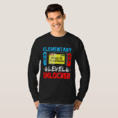 Elementary Level Unlocked Gamer First Day Of Schoo T-shirt (Voorkant volledig)