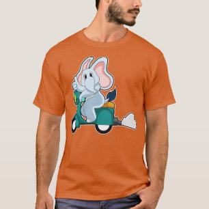 Elephant als fietser met scooter t-shirt