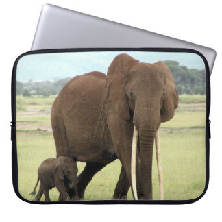 Elephant Baby en moederneopreen laptophoes Laptop Sleeve