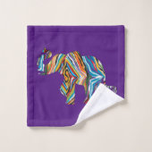 Elephant dans un modèle zèbre psychédélique (Gant de toilette)