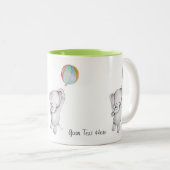 Éléphant de bébé avec la tasse de ballon (Devant droit)