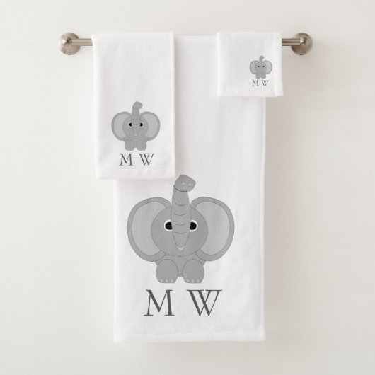 Elephant Design Monogrammed Bad Handdoek (Insitu)