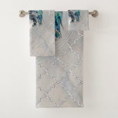 Éléphant encadré par argent sur l'ormeau et la (En situation)