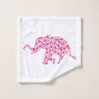 Eléphant fait de Coeurs Roses