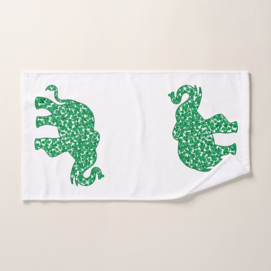 Eléphant fait de Shamrocks (Serviette à main)