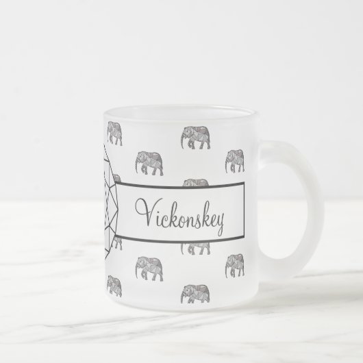 Elephant Geometric Monogram Black en White Matglas Koffiemok (Rechts)