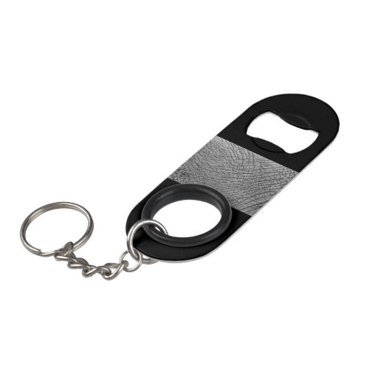 Elephant huid mini flessenopener (Voorkant Gekanteld)