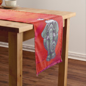 Elephant Kerstmis op rood Korte Tafelloper (Voorbeeld)