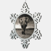 Elephant op Run Tin Sneeuwvlok Ornament (Rechts)