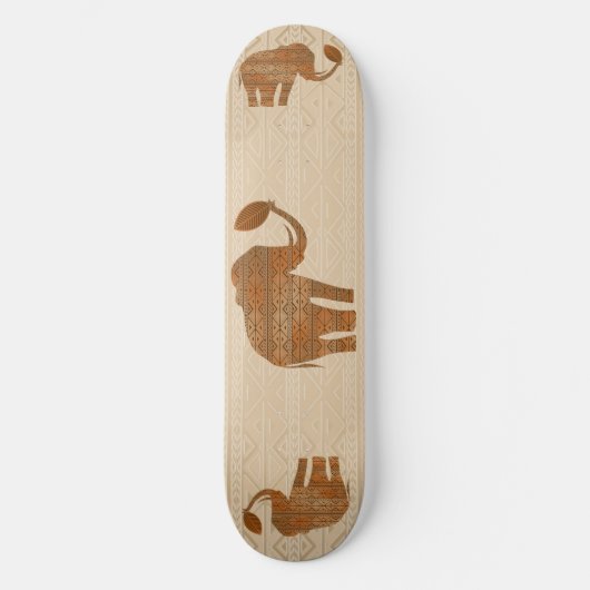 Elephant Tribal Kunstontwerp Skateboard (Voorkant)