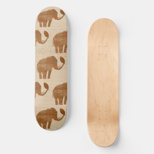 Elephant Tribal Kunstontwerp Skateboard (Voorkant)