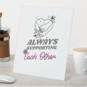 Elkaar steunen reclamebord met voetstuk (Insitu)