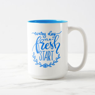 Elke dag is een nieuwe start tweekleurige koffiemok
