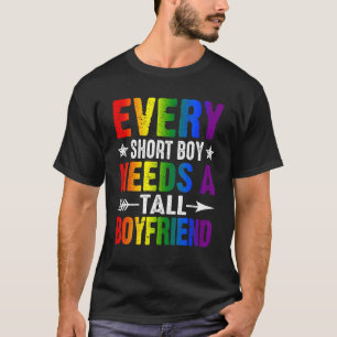 Elke Kleine Jongen Heeft Een Lange Vriend LGBT Reg T-shirt