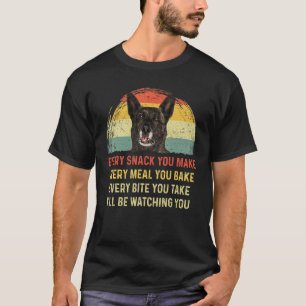 Elke snack die je maakt van een herder die een hon t-shirt