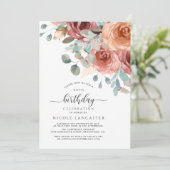 Elke verjaardag, Elegante Roze Perzik en Mint Bloe Kaart (Staand voorkant)