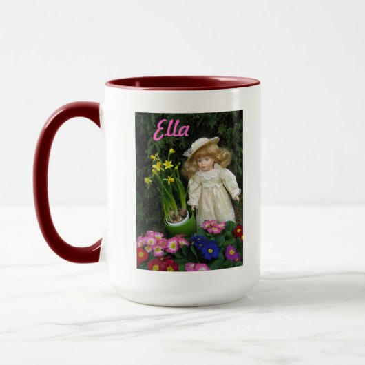 Ella adore la tasse (Gauche)