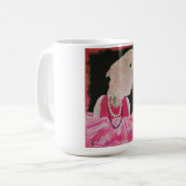 Ella assez dans la tasse de café rose (Devant gauche)