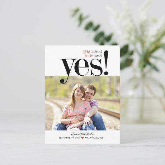 ELLE A DIT OUI Enregistrer La Carte Postale Date (Debout devant)