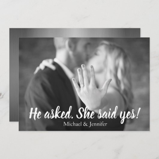 Elle A Dit Oui Fiançailles Photo Faire-part (Devant / Derrière)